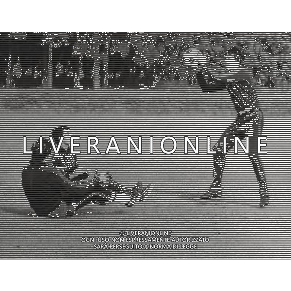 RETROSPETTIVA AMBU CLAUDIO CALCIATORE NELLA FOTO AMBU CLAUDIO CON LA MAGLIA DELL\'INTER AG ALDO LIVERANI SAS