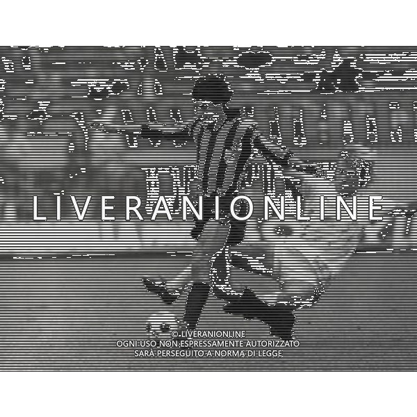RETROSPETTIVA AMBU CLAUDIO CALCIATORE NELLA FOTO AMBU CLAUDIO CON LA MAGLIA DELL\'INTER AG ALDO LIVERANI SAS