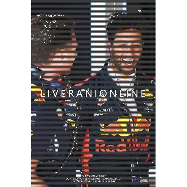 (L to R): Christian Horner (GBR) Red Bull Racing Team Principal with Daniel Ricciardo (AUS) Red Bull Racing RB13. 27.05.2017. Formula 1 World Championship, Rd 6, Monaco Grand Prix, Monte Carlo, Monaco, Qualifying Day. AG ALDO LIVERANI SAS ONLY ITALY