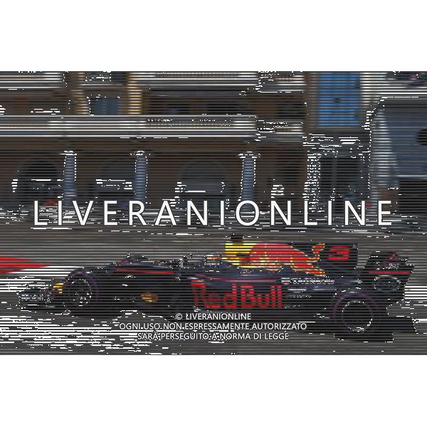 Daniel Ricciardo (AUS) Red Bull Racing RB13. 28.05.2017. Formula 1 World Championship, Rd 6, Monaco Grand Prix, Monte Carlo, Monaco, Race Day. / AGENZIA ALDO LIVERANI SAS - ITALY ONLY EDITORIAL USE ONLY
