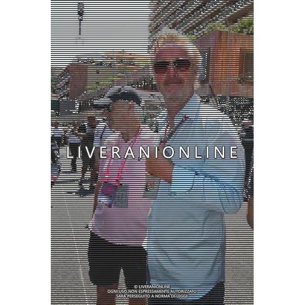 Eddie Irvine (GBR) on the grid. 28.05.2017. Formula 1 World Championship, Rd 6, Monaco Grand Prix, Monte Carlo, Monaco, Race Day. AG ALDO LIVERANI SAS ONLY ITALY