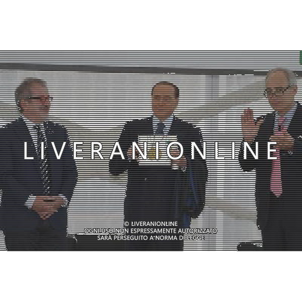 Milano ( MI ) 30/05/2017 Rosa Camuna a Berlusconi e Moratti Nella foto: Roberto Maroni, Silvio Berlusconi e Andrea Monti PH Lauro Montagnini / AGENZIA ALDO LIVERANI SAS