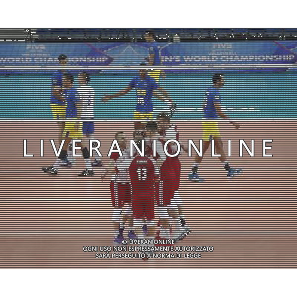 Pesaro - FIVB World League Pool A1 02/06/2017 Brasile Polonia nella foto: ESULTANZA POLONIA ©Claudio Zamagni/Agenzia Aldo Liverani POLAND CELEBRATES during FIVB World League volleyball pool A1 match between Brazil and Poland at Adriatic Arena on June 02, 2017 in Adriatic Arena Pesaro 
