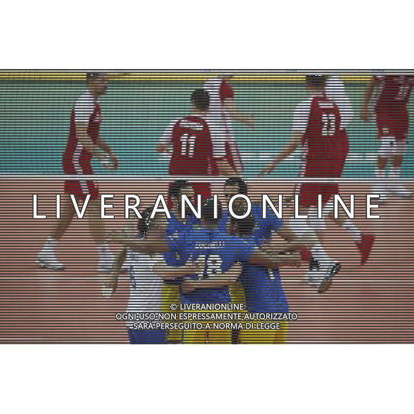 Pesaro - FIVB World League Pool A1 02/06/2017 Brasile Polonia nella foto: ESULTANZA BRASILE ©Claudio Zamagni/Agenzia Aldo Liverani BRAZIL CELEBRATES during FIVB World League volleyball pool A1 match between Brazil and Poland at Adriatic Arena on June 02, 2017 in Adriatic Arena Pesaro 