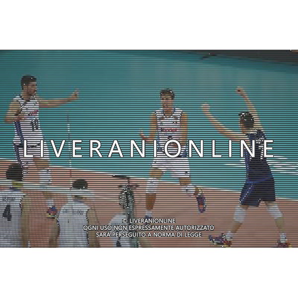 Pesaro - FIVB World League Pool A1 03/06/2017 Italia - Polonia nella foto: ESULTANZA ITALIA Â©Claudio Zamagni/Agenzia Aldo Liverani ITALY CELEBRATES during FIVB World League volleyball pool A1 match between Italy and Poland at Adriatic Arena on June 03, 2017 in Pesaro Photo credit by Claudio Zamagni/Aldo Liverani Photo Agency / AGENZIA ALDO LIVERANI SAS