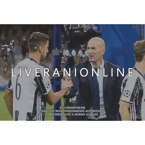 2017.06.03 Cardiff Pilka nozna Final UEFA Liga Mistrzow sezon 2016/2017 Juventus Turyn - Real Madryt N/z Zinedine Zidane (trener, head coach) Foto Pawel Andrachiewicz / PressFocus 2017.06.03 Cardiff Football Final UEFA Champions League season 2016/2017 FC Juventus Turin - Real Madrid Zinedine Zidane (trener, head coach) Credit: Pawel Andrachiewicz / PressFocus / NEWSPIX.PL --- Newspix.pl POLAND OUT!!! *** Local Caption *** www.newspix.pl mail us: info@newspix.pl call us: 0048 022 23 22 222 --- Polish Picture Agency by Ringier Axel Springer Poland