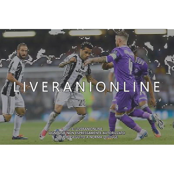 2017.06.03 Cardiff Pilka nozna Final UEFA Liga Mistrzow sezon 2016/2017 Juventus Turyn - Real Madryt N/z Dani Alves Foto Pawel Andrachiewicz / PressFocus 2017.06.03 Cardiff Football Final UEFA Champions League season 2016/2017 FC Juventus Turin - Real Madrid Dani Alves Credit: Pawel Andrachiewicz / PressFocus / NEWSPIX.PL --- Newspix.pl POLAND OUT!!! *** Local Caption *** www.newspix.pl mail us: info@newspix.pl call us: 0048 022 23 22 222 --- Polish Picture Agency by Ringier Axel Springer Poland