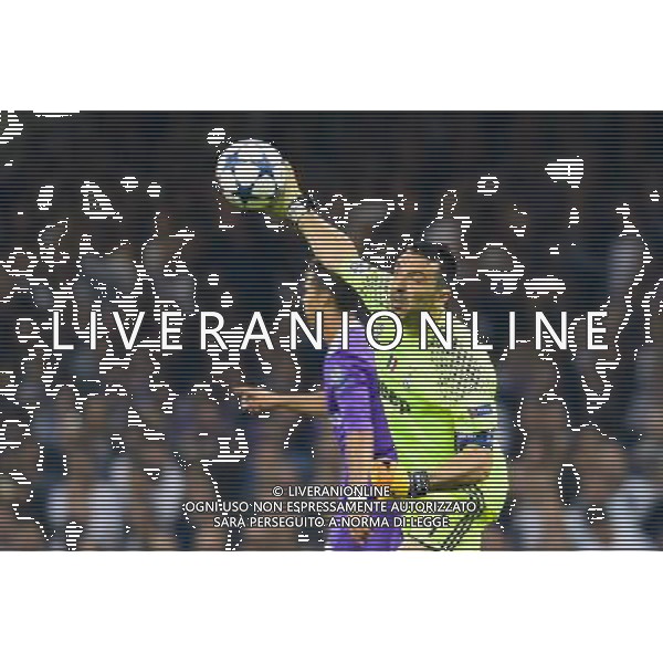 2017.06.03 Cardiff Pilka nozna Final UEFA Liga Mistrzow sezon 2016/2017 Juventus Turyn - Real Madryt N/z Gianluigi Buffon Foto Pawel Andrachiewicz / PressFocus 2017.06.03 Cardiff Football Final UEFA Champions League season 2016/2017 FC Juventus Turin - Real Madrid Gianluigi Buffon Credit: Pawel Andrachiewicz / PressFocus / NEWSPIX.PL --- Newspix.pl POLAND OUT!!! *** Local Caption *** www.newspix.pl mail us: info@newspix.pl call us: 0048 022 23 22 222 --- Polish Picture Agency by Ringier Axel Springer Poland
