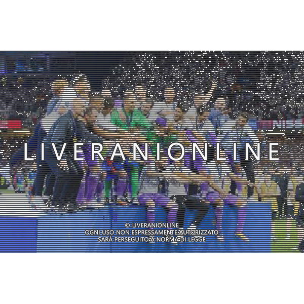 2017.06.03 Cardiff Pilka nozna Final UEFA Liga Mistrzow sezon 2016/2017 Juventus Turyn - Real Madryt N/z radosc puchar Real wygrywa Lige Mistrzow Foto Pawel Andrachiewicz / PressFocus 2017.06.03 Cardiff Football Final UEFA Champions League season 2016/2017 FC Juventus Turin - Real Madrid radosc puchar Real wygrywa Lige Mistrzow Credit: Pawel Andrachiewicz / PressFocus / NEWSPIX.PL --- Newspix.pl POLAND OUT!!! *** Local Caption *** www.newspix.pl mail us: info@newspix.pl call us: 0048 022 23 22 222 --- Polish Picture Agency by Ringier Axel Springer Poland