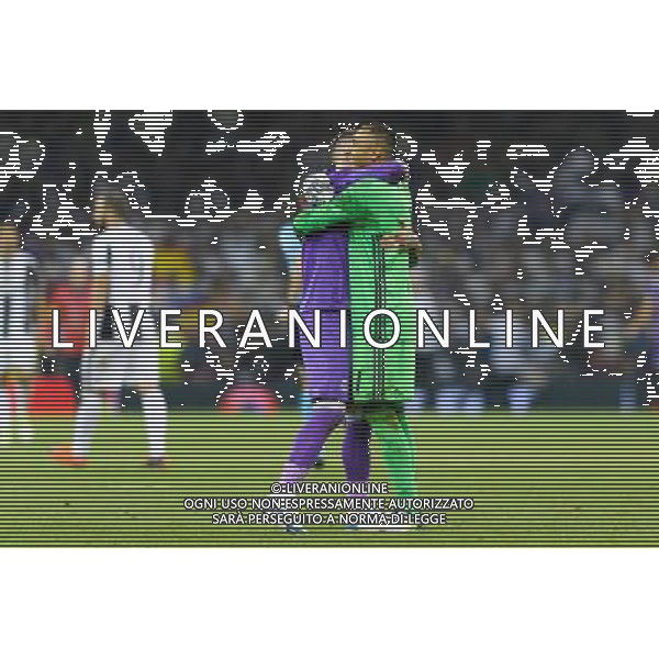 2017.06.03 Cardiff Pilka nozna Final UEFA Liga Mistrzow sezon 2016/2017 Juventus Turyn - Real Madryt N/z radosc Real wygrywa Lige Mistrzow Foto Pawel Andrachiewicz / PressFocus 2017.06.03 Cardiff Football Final UEFA Champions League season 2016/2017 FC Juventus Turin - Real Madrid radosc Real wygrywa Lige Mistrzow Credit: Pawel Andrachiewicz / PressFocus / NEWSPIX.PL --- Newspix.pl POLAND OUT!!! *** Local Caption *** www.newspix.pl mail us: info@newspix.pl call us: 0048 022 23 22 222 --- Polish Picture Agency by Ringier Axel Springer Poland