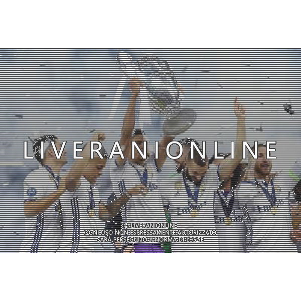 UEFA Champions League 2016/2017 Finale Cardiff (Galles) - 03.06.2017 Juventus-Real Madrid Nella Foto:Varane Raphael con la coppa /Ph.Vitez-Ag. Aldo Liverani