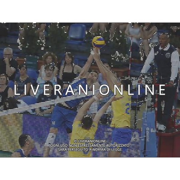 Pesaro - FIVB World League Pool A1 04/06/2017 Italia - Brasile nella foto: ANTONOV E RENAN ©Claudio Zamagni/Agenzia Aldo Liverani ANTONOV AND RENAN during FIVB World League volleyball pool A1 match between Italy and Brazil at Adriatic Arena on June 04, 2017 in Pesaro Photo credit Claudio Zamagni/Aldo Liverani Photo Agency