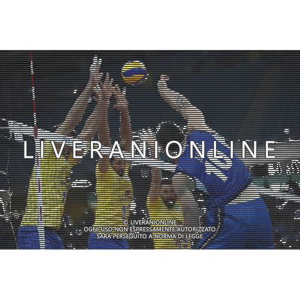 Pesaro - FIVB World League Pool A1 04/06/2017 Italia - Brasile nella foto: ATTACCO LANZA ©Claudio Zamagni/Agenzia Aldo Liverani LANZA ATTACK during FIVB World League volleyball pool A1 match between Italy and Brazil at Adriatic Arena on June 04, 2017 in Pesaro Photo credit Claudio Zamagni/Aldo Liverani Photo Agency