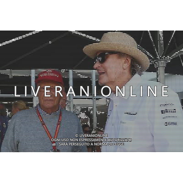 (L to R): Niki Lauda (AUT) Mercedes Non-Executive Chairman with Mansour Ojjeh, McLaren shareholder. 11.06.2017. Formula 1 World Championship, Rd 7, Canadian Grand Prix, Montreal, Canada, Race Day. / AGENZIA ALDO LIVERANI SAS - ITALY ONLY EDITORIAL USE ONLY