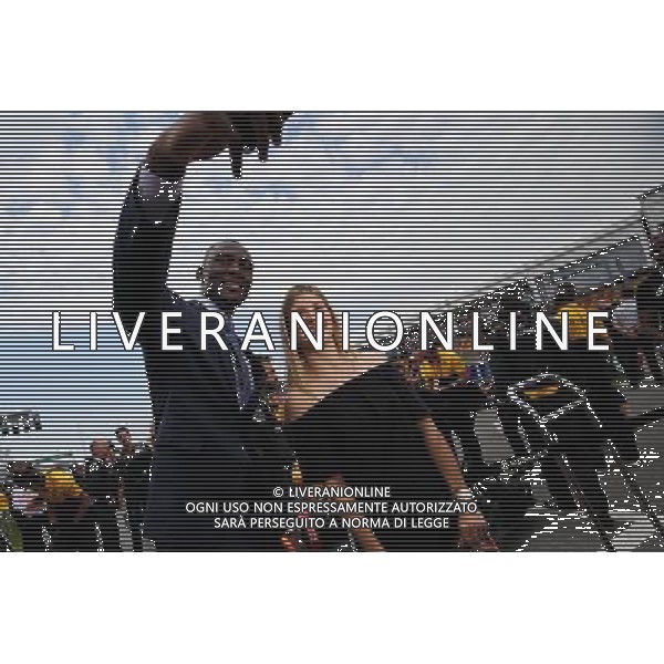 (L to R): Bismack Biyombo, NBA Basketball Player and Eugenie Bouchard (CDN) Tennis Player on the grid with the Renault Sport F1 Team. 11.06.2017. Formula 1 World Championship, Rd 7, Canadian Grand Prix, Montreal, Canada, Race Day. / AGENZIA ALDO LIVERANI SAS - ITALY ONLY EDITORIAL USE ONLY
