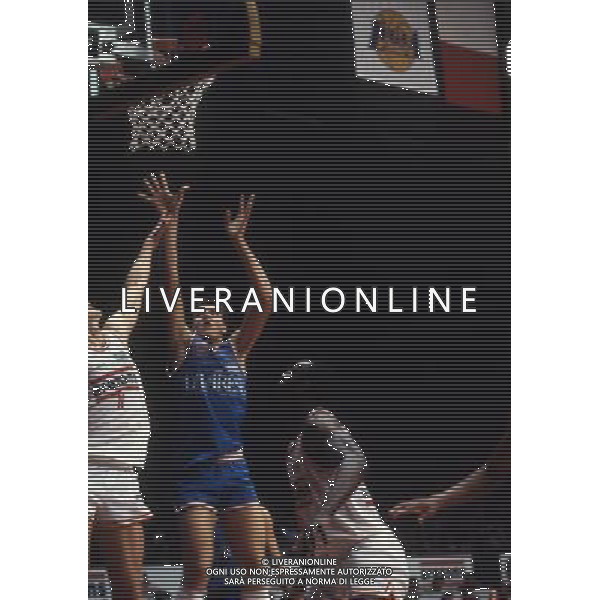 RETROSPETTIVA STEFANO RUSCONI BASKET NELLA FOTO STEFANO RUSCONI CON LA MAGLIA VARESE AG ALDO LIVERANI SAS