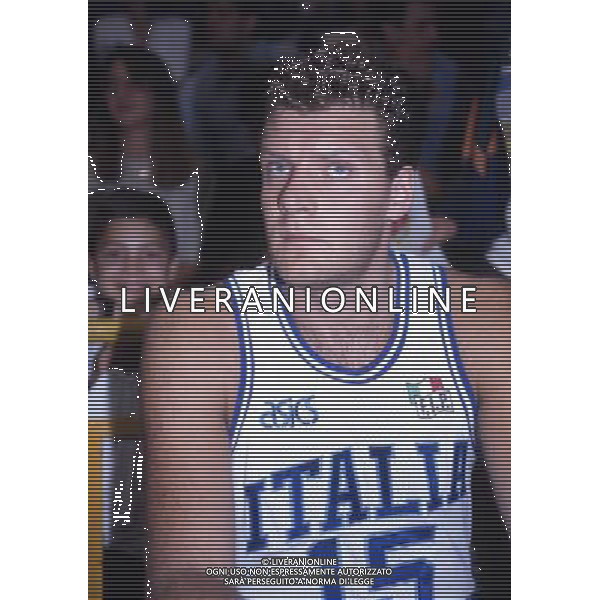 RETROSPETTIVA STEFANO RUSCONI BASKET NELLA FOTO STEFANO RUSCONI CON LA MAGLIA DELLA NAZIONALE ITALIANA AG ALDO LIVERANI SAS