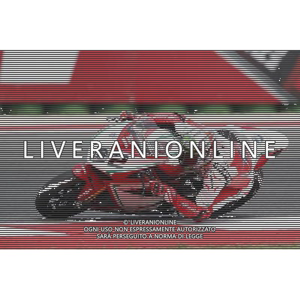 Misano - Campionato Mondiale Superbike 16/06/2017 nella foto: Leon Camier (MV Augusta Reparto Corse) ©Claudio Zamagni/Agenzia Aldo Liverani Leon Camier (MV Augusta Reparto Corse)during Free Practice session of the Superbike World Championship Pirelli Riviera di Rimini Round at Misano World Circuit Marco Simoncelli June 16. 2017 in Misano Adriatico Photo credit by Claudio Zamagni/Aldo Liverani Photo Agency