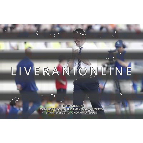 Parma - Alessandria Finale Play Off Lega Pro 17/06/2017 nella foto: esultanza di ROBERTO D\'AVERSA ALLENATORE ©Claudio Zamagni/Agenzia Aldo Liverani / AGENZIA ALDO LIVERANI SAS - Parma - Alessandria partita Finale Play Off Lega Pro a Firenze 17/06/2017