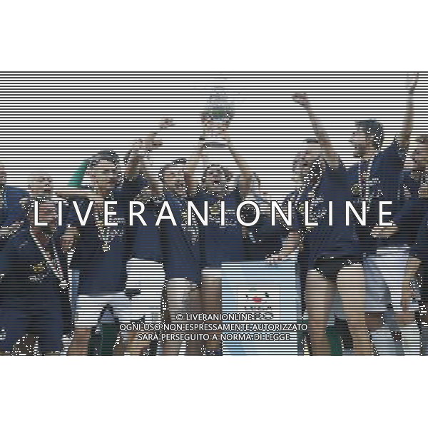 Parma - Alessandria Finale Play Off Lega Pro 17/06/2017 nella foto: esultanza del parma per la promozione in serie B Â©Claudio Zamagni/Agenzia Aldo Liverani / AGENZIA ALDO LIVERANI SAS - Parma - Alessandria partita Finale Play Off Lega Pro a Firenze 17/06/2017