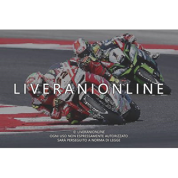 Misano - Campionato Mondiale Superbike 18/06/2017 nella foto: Lorenzo Savadori (Milwaukee Aprilia) Jonathan Rea (kawasaki Racing team) Â©Claudio Zamagni/Agenzia Aldo Liverani Lorenzo Savadori (Milwaukee Aprilia) Jonathan Rea (kawasaki Racing team) during Superbike World Championship Pirelli Riviera di Rimini Round at Misano World Circuit Marco Simoncelli June 18. 2017 in Misano Adriatico Photo credit by Claudio Zamagni/Aldo Liverani Photo Agency