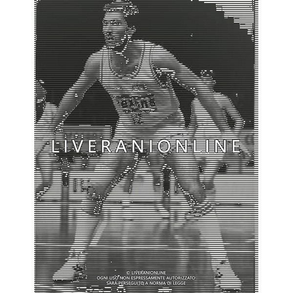 RETROSPETTIVA ANTONELLO RIVA BASKET NELLA FOTO ANTONELLO RIVA CON LA MAGLIA DELLA AREXONS CANTU AG ALDO LIVERANI SAS