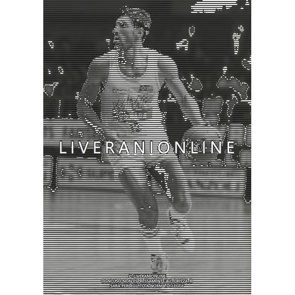 RETROSPETTIVA ANTONELLO RIVA BASKET NELLA FOTO ANTONELLO RIVA CON LA MAGLIA DELLA VISMARA CANTU AG ALDO LIVERANI SAS