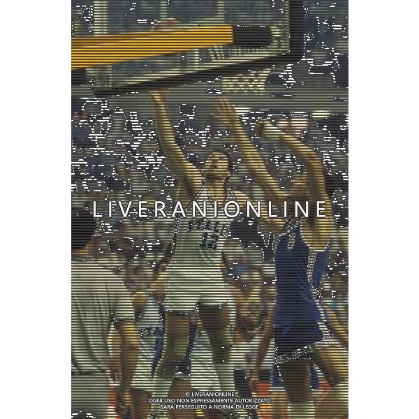 RETROSPETTIVA ANTONELLO RIVA BASKET NELLA FOTO ANTONELLO RIVA CON LA MAGLIA DELLA DELLA NAZIONALE ITALIANA AG ALDO LIVERANI SAS