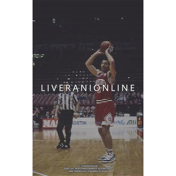 RETROSPETTIVA ANTONELLO RIVA BASKET NELLA FOTO ANTONELLO RIVA CON LA MAGLIA DELLA SCAVOLINI PESARO AG ALDO LIVERANI SAS