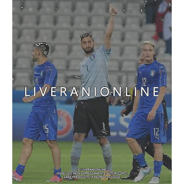 UEFA Campionato Europeo Under 21 Polonia 2017 Gruppo C Krakow (Polonia) - 18.06.2017 Danimarca-Italia Nella Foto: gianluigi donnarumma saluta i tifosi a fine gara /Ph.Vitez-Ag. Aldo Liverani