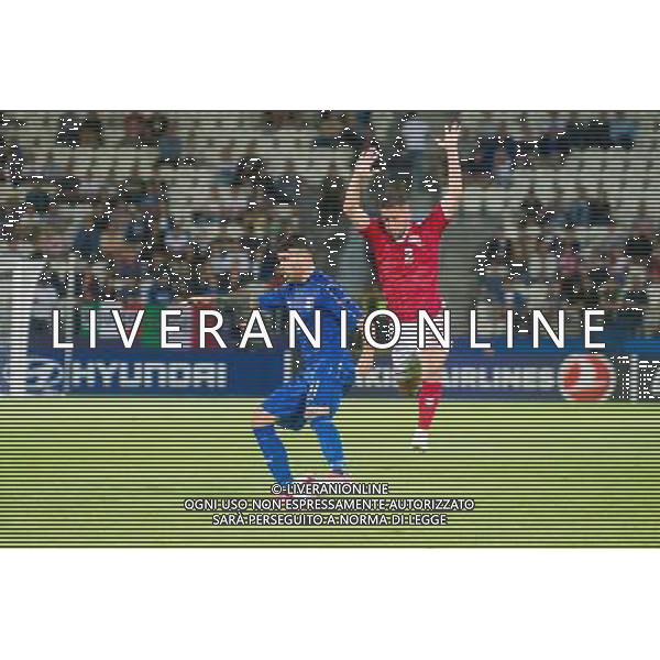 KRAKOW 18.06.2017 MECZ GRUPA C MISTRZOSTWA EUROPY U-21 W PILCE NOZNEJ 2017: DANIA - WLOCHY --- 2017 UEFA EUROPEAN U21 CHAMPIONSHIP MATCH: DENMARK - ITALY NZ ANDREA PETAGNA WOLCHY ITALY FREDERIK HOLST DANIA DENMARK FOT LUKASZ KRAJEWSKI / FOKUSMEDIA. / NEWSPIX.PL --- Newspix.pl AG ALDO LIVERANI SAS *** Local Caption *** www.newspix.pl mail us: info@newspix.pl call us: 0048 022 23 22 222 --- Polish Picture Agency by Ringier Axel Springer Poland