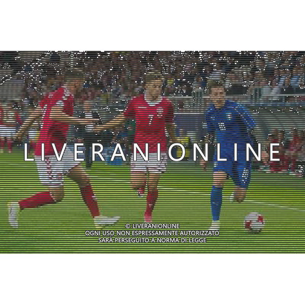 KRAKOW 18.06.2017 MECZ GRUPA C MISTRZOSTWA EUROPY U-21 W PILCE NOZNEJ 2017: DANIA - WLOCHY --- 2017 UEFA EUROPEAN U21 CHAMPIONSHIP MATCH: DENMARK - ITALY NZ FEDERICO BERNARDESCHI WOLCHY ITALY ANDREW HJULSAGER DANIA DENMARK FREDERIK HOLST DANIA DENMARK FOT LUKASZ KRAJEWSKI / FOKUSMEDIA. / NEWSPIX.PL --- Newspix.pl AG ALDO LIVERANI SAS *** Local Caption *** www.newspix.pl mail us: info@newspix.pl call us: 0048 022 23 22 222 --- Polish Picture Agency by Ringier Axel Springer Poland