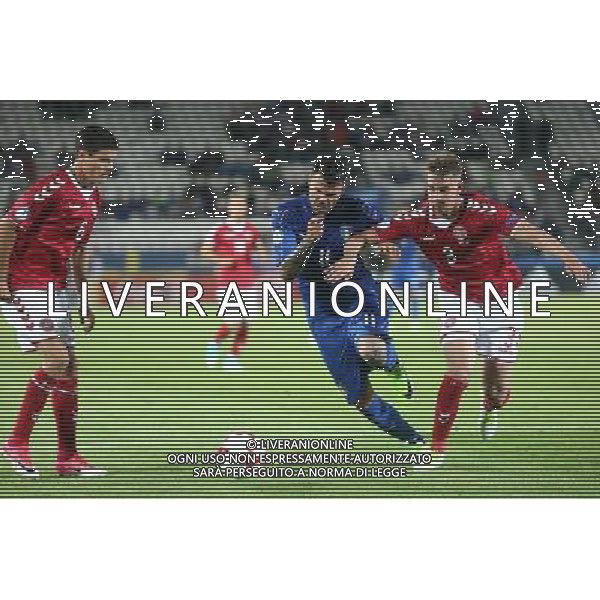 Krakow , Stadion im Jozefa Pilsudskiego 18.06.2017 Sport , Pilka nozna Reprezentacja , Kadra , U-21, Mistrzostwa Europy U21 2017 Grupa C Dania U21 - Wlochy U21 NZ Christian Norgaard ( DEN ) Andrea Petagna ( ITA ) Andreas Maxso ( DEN ) FOT Michal Nowak / Newspix.pl Krakow , Jozef Pilsudski\'s Stadium 18.06.2017 Sport , Football National Teams , UEFA Under-21 European Championship Poland 2017 , Group C Denmark U-21 - Italy U-21 photo by Michal Nowak / Newspix.pl --- Newspix.pl AG ALDO LIVERANI SAS *** Local Caption *** www.newspix.pl mail us: info@newspix.pl call us: 0048 022 23 22 222 --- Polish Picture Agency by Ringier Axel Springer Poland