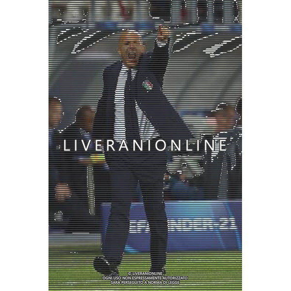 Krakow , Stadion im Jozefa Pilsudskiego 18.06.2017 Sport , Pilka nozna Reprezentacja , Kadra , U-21, Mistrzostwa Europy U21 2017 Grupa C Dania U21 - Wlochy U21 NZ trener , head coach ITALY Luigi Di Biagio FOT Michal Nowak / Newspix.pl Krakow , Jozef Pilsudski\'s Stadium 18.06.2017 Sport , Football National Teams , UEFA Under-21 European Championship Poland 2017 , Group C Denmark U-21 - Italy U-21 photo by Michal Nowak / Newspix.pl --- Newspix.pl AG ALDO LIVERANI SAS *** Local Caption *** www.newspix.pl mail us: info@newspix.pl call us: 0048 022 23 22 222 --- Polish Picture Agency by Ringier Axel Springer Poland