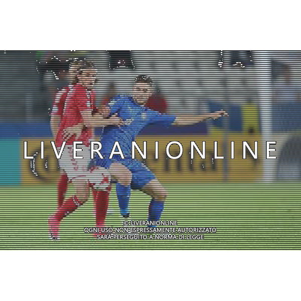 Krakow , Stadion im Jozefa Pilsudskiego 18.06.2017 Sport , Pilka nozna Reprezentacja , Kadra , U-21, Mistrzostwa Europy U21 2017 Grupa C Dania U21 - Wlochy U21 NZ Lucas Qvistorff Andersen ( DEN ) Roberto Gagliardini ( ITA ) FOT Michal Nowak / Newspix.pl Krakow , Jozef Pilsudski\'s Stadium 18.06.2017 Sport , Football National Teams , UEFA Under-21 European Championship Poland 2017 , Group C Denmark U-21 - Italy U-21 photo by Michal Nowak / Newspix.pl --- Newspix.pl AG ALDO LIVERANI SAS *** Local Caption *** www.newspix.pl mail us: info@newspix.pl call us: 0048 022 23 22 222 --- Polish Picture Agency by Ringier Axel Springer Poland