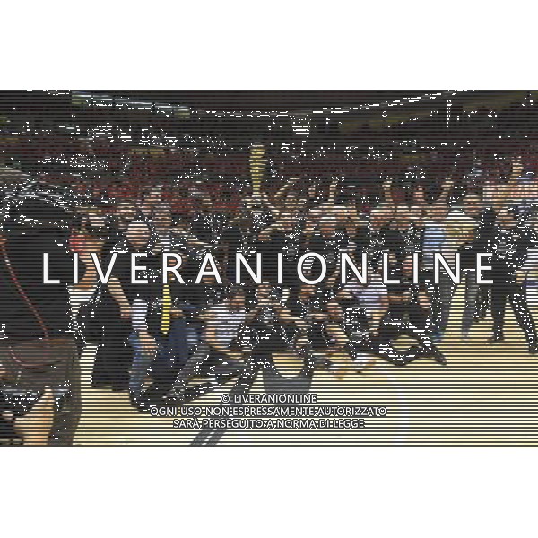 TRIESTE-VIRTUS SEGAFREDO BOLOGNA 19-06-2017 FINALE PLAY OFF PER LA CONQUISTA DELLA SERIE A 1 NELLA FOTO I GIOCATORI DELLA VIRTUS SEGAFREDO BOLOGNA ESULTANO PER LA PROMOZIONE IN SERIE A 1 FOTO OPTIMA-AG ALDO LIVERANI SAS