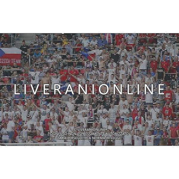 TYCHY STADION MIEJSKI 21.06.2017 MECZ MISTRZOSTW EUROPY UNDER 21 2017 PILKA NOZNA CZECHY (czerwone) - WLOCHY (biale) NZ kibic kibice Czech radosc . FOT TOMASZ WANTULA / NEWSPIX.PL TYCHY 21.06.2017 FOOTBALL MEN\'S CHAMPIONSCHIP UNDER 21 POLAND 2017 CZECH REPUBLIC - ITALY TOMASZ WANTULA / NEWSPIX.PL --- Newspix.pl AG ALDO LIVERANI SAS ONLY ITALY