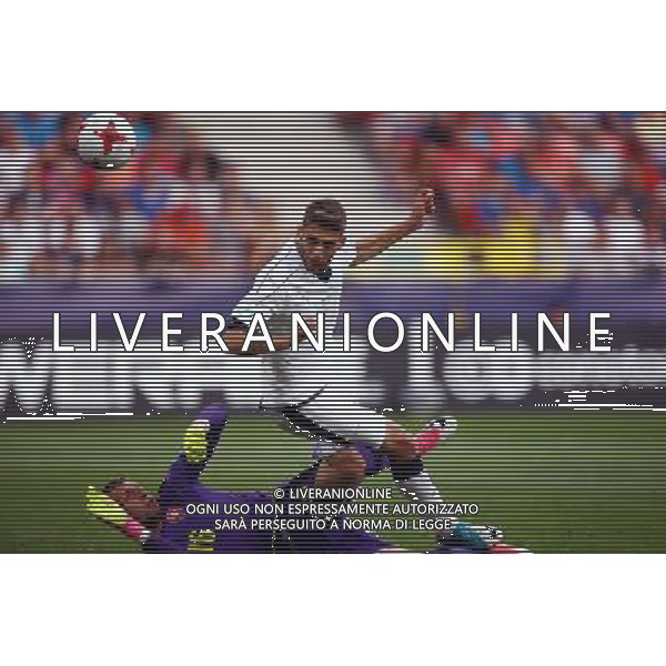 Tychy , Stadion Miejski 21.06.2017 Sport , Pilka nozna Reprezentacja , Kadra , U-21, Mistrzostwa Europy U21 2017 Grupa C Czechy U21 - Wlochy U21 NZ Lukas Zima ( CZE ) Domenico Berardi ( ITA ) bramka gol 1-1 FOT Michal Nowak / Newspix.pl Tychy , City Stadium 21.06.2017 Sport , Football National Teams , UEFA Under-21 European Championship Poland 2017 , Group C Czech Republic U-21 - Italy U-21 photo by Michal Nowak / Newspix.pl --- Newspix.pl / AGENZIA ALDO LIVERANI SAS - ITALY ONLY EDITORIAL USE ONLY - Repubblica Ceca - Italia UEFA Campionato Europeo Under 21 Polonia 2017 Gruppo C Tychy (Polonia) - 21.06.2017