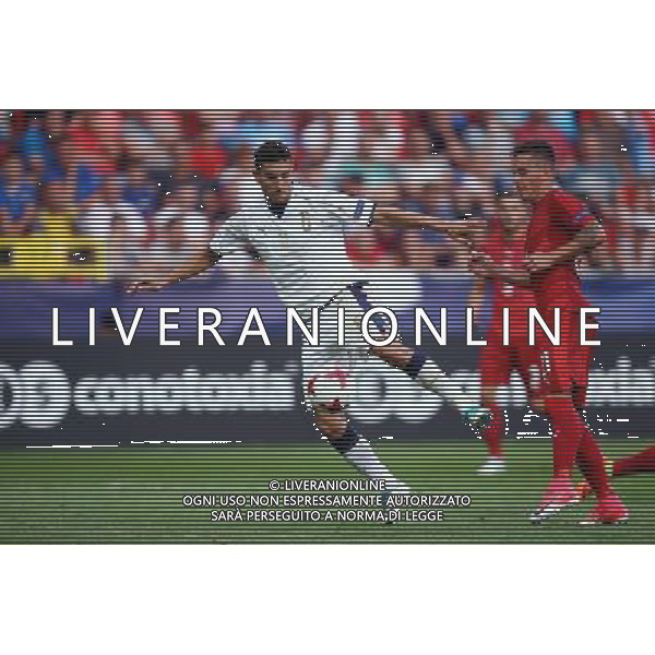 Tychy , Stadion Miejski 21.06.2017 Sport , Pilka nozna Reprezentacja , Kadra , U-21, Mistrzostwa Europy U21 2017 Grupa C Czechy U21 - Wlochy U21 NZ Lorenzo Pellegrini ( ITA ) Daniel Holzer ( CZE ) FOT Michal Nowak / Newspix.pl Tychy , City Stadium 21.06.2017 Sport , Football National Teams , UEFA Under-21 European Championship Poland 2017 , Group C Czech Republic U-21 - Italy U-21 photo by Michal Nowak / Newspix.pl --- Newspix.pl / AGENZIA ALDO LIVERANI SAS - ITALY ONLY EDITORIAL USE ONLY - Repubblica Ceca - Italia UEFA Campionato Europeo Under 21 Polonia 2017 Gruppo C Tychy (Polonia) - 21.06.2017