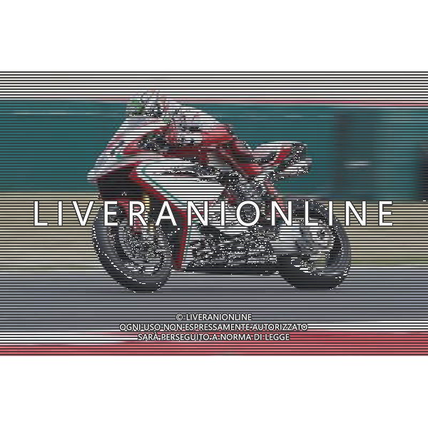 Misano - Campionato Mondiale Superbike 16/06/2017 nella foto: Leon Camier (MV Augusta Reparto Corse) ©Claudio Zamagni/Agenzia Aldo Liverani Leon Camier (MV Augusta Reparto Corse)during Free Practice sesion of the Superbike World Championship Pirelli Riviera di Rimini Round at Misano World Circuit Marco Simoncelli June 16. 2017 in Misano Adriatico Photo credit by Claudio Zamagni/Aldo Liverani Photo Agency