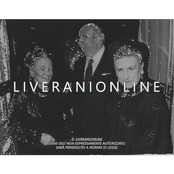 RETROSPETTIVA GIOVANNI SPADOLINI POLITICO NELLA FOTO GIOVANNI SPADOLINI CON WANDA E WALLY TOSCANINI AG ALDO LIVERANI SAS
