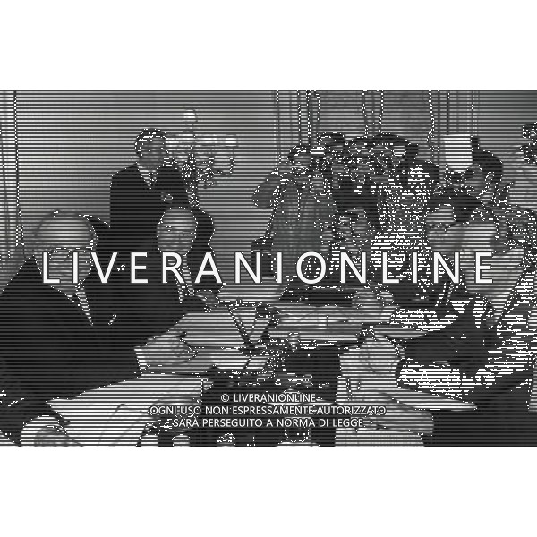 RETROSPETTIVA GIOVANNI SPADOLINI POLITICO NELLA FOTO GIOVANNI SPADOLINI ZANONE VALERIO PIETRO LONGO E FLAMINIO PICCOLI AG ALDO LIVERANI SAS
