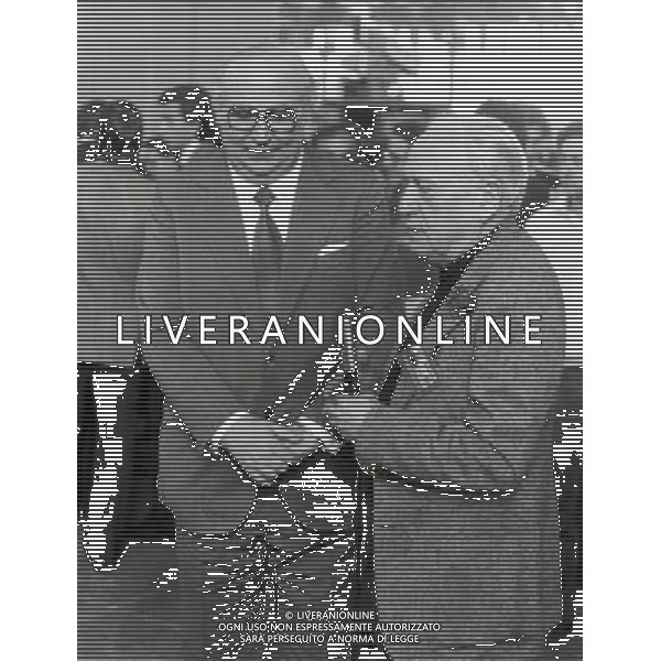 RETROSPETTIVA GIOVANNI SPADOLINI POLITICO NELLA FOTO GIOVANNI SPADOLINI CON RUGGERO ORLANDO AG ALDO LIVERANI SAS