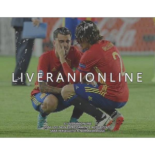 UEFA Campionato Europeo Under 21 Polonia 2017 Finale Krakow (Polonia) - 30.06.2017 Germania-Spagna Nella Foto: delusione bellerin consola ceballos /Ph.Vitez-Ag. Aldo Liverani