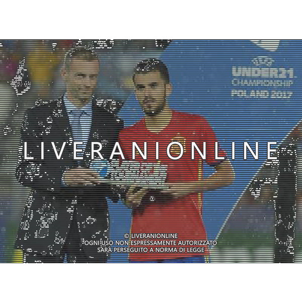 UEFA Campionato Europeo Under 21 Polonia 2017 Finale Krakow (Polonia) - 30.06.2017 Germania-Spagna Nella Foto:ceballos premiato miglior giocatore del torneo da Aleksander Ceferin /Ph.Vitez-Ag. Aldo Liverani