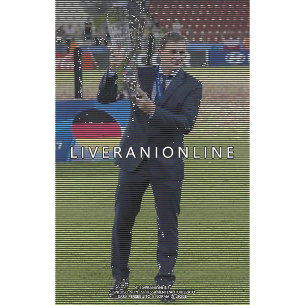 UEFA Campionato Europeo Under 21 Polonia 2017 Finale Krakow (Polonia) - 30.06.2017 Germania-Spagna Nella Foto:Stefan Kuntz con la coppa /Ph.Vitez-Ag. Aldo Liverani