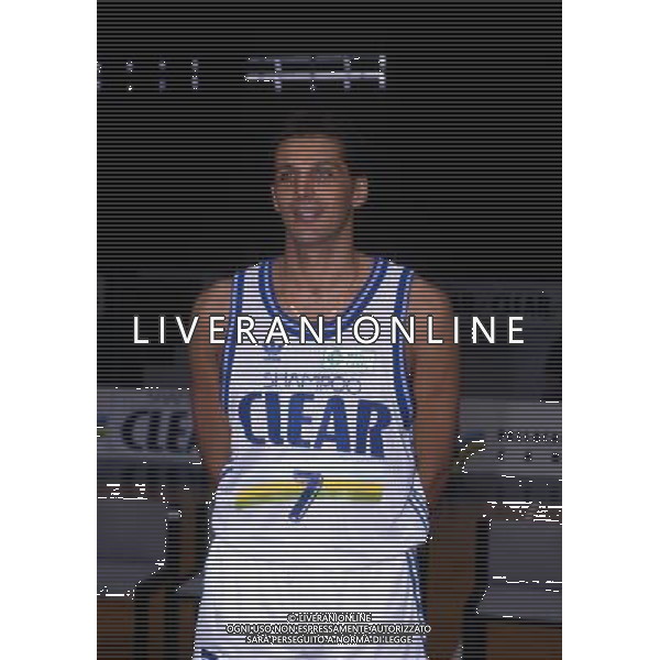 RETROSPETTIVA ALBERTO TONUT BASKET NELLA FOTO ALBERTO TONUT CON LA MAGLIA DELLA CLEAR CANTU AG ALDO LIVERANI SAS
