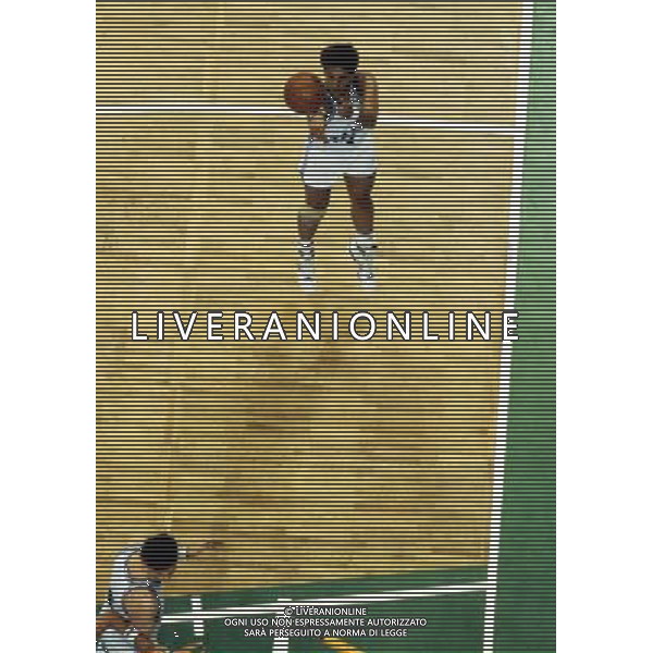 RETROSPETTIVA ALBERTO TONUT BASKET NELLA FOTO ALBERTO TONUT CON LA MAGLIA DELLA NAZIONALE ITALIANA AG ALDO LIVERANI SAS