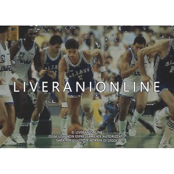 RETROSPETTIVA ALBERTO TONUT BASKET NELLA FOTO ALBERTO TONUT CON LA MAGLIA DELLA NAZIONALE ITALIANA AG ALDO LIVERANI SAS
