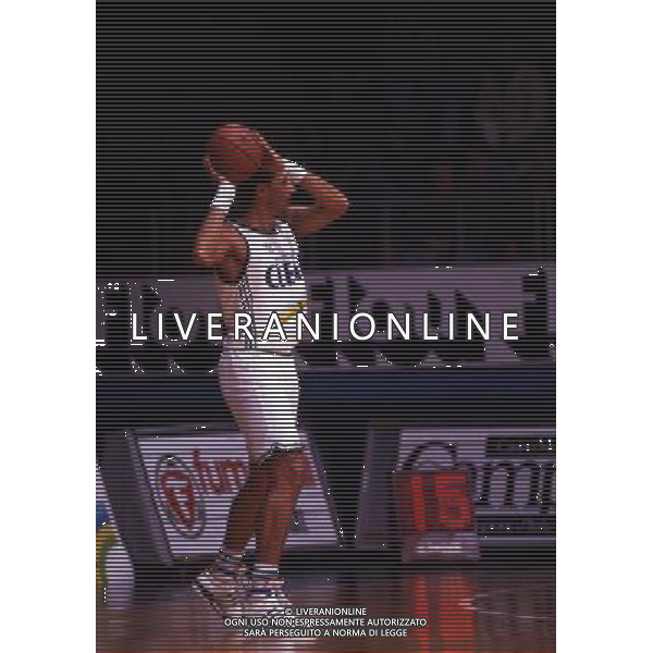 RETROSPETTIVA ALBERTO TONUT BASKET NELLA FOTO ALBERTO TONUT CON LA MAGLIA DELLA CLEAR CANTU\' AG ALDO LIVERANI SAS